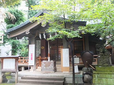 稲荷鬼王神社 本殿 天水琴